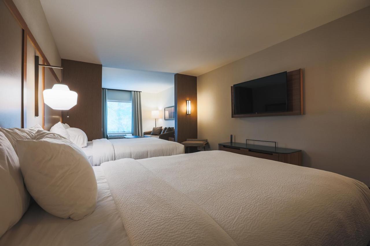Fairfield Inn & Suites 마켓 외부 사진