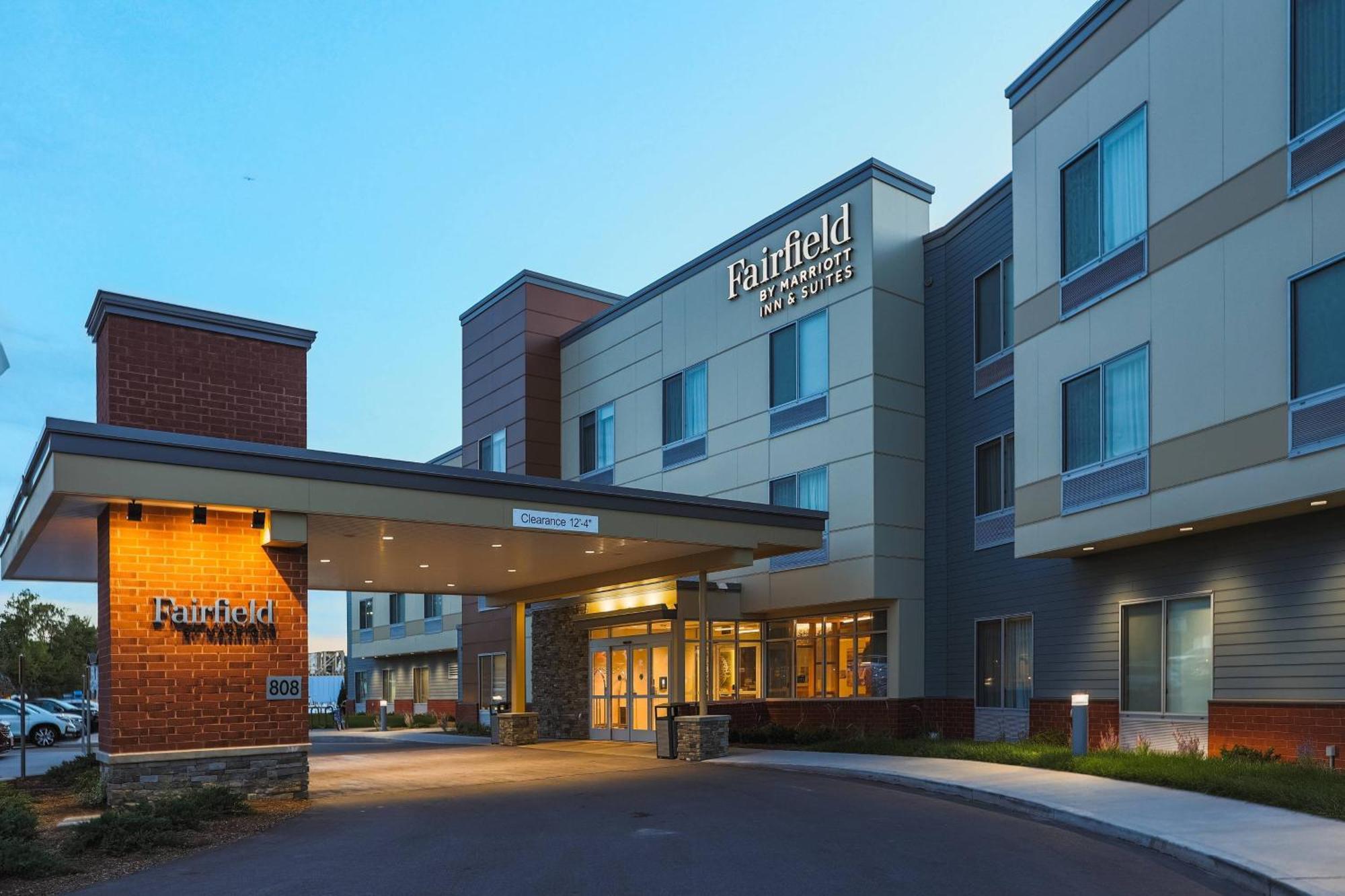Fairfield Inn & Suites 마켓 외부 사진