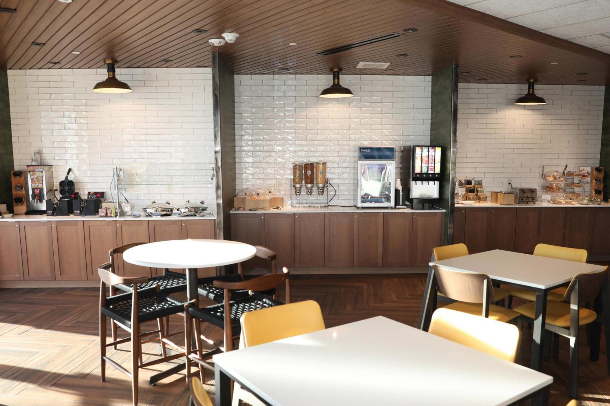 Fairfield Inn & Suites 마켓 외부 사진