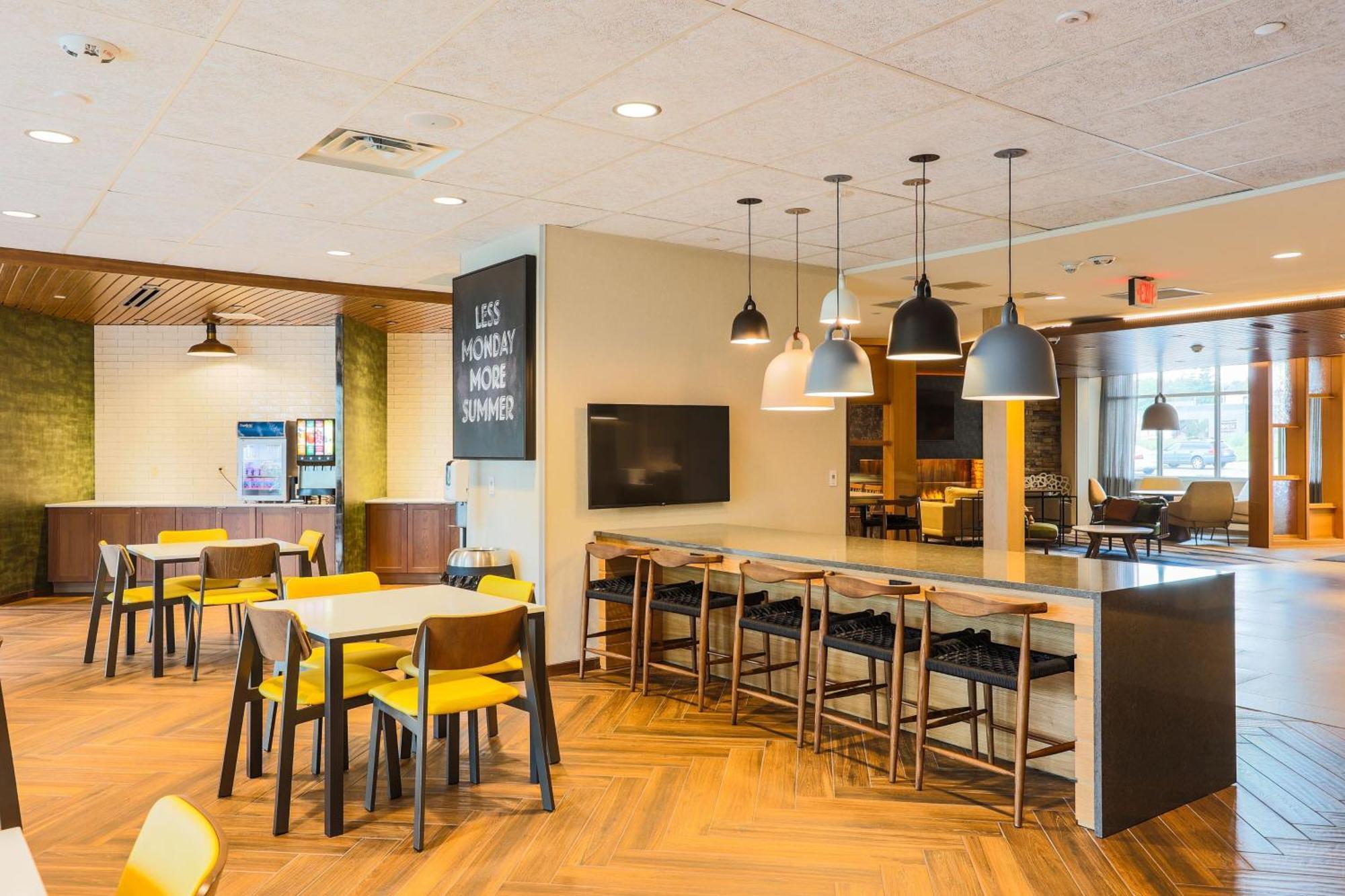 Fairfield Inn & Suites 마켓 외부 사진