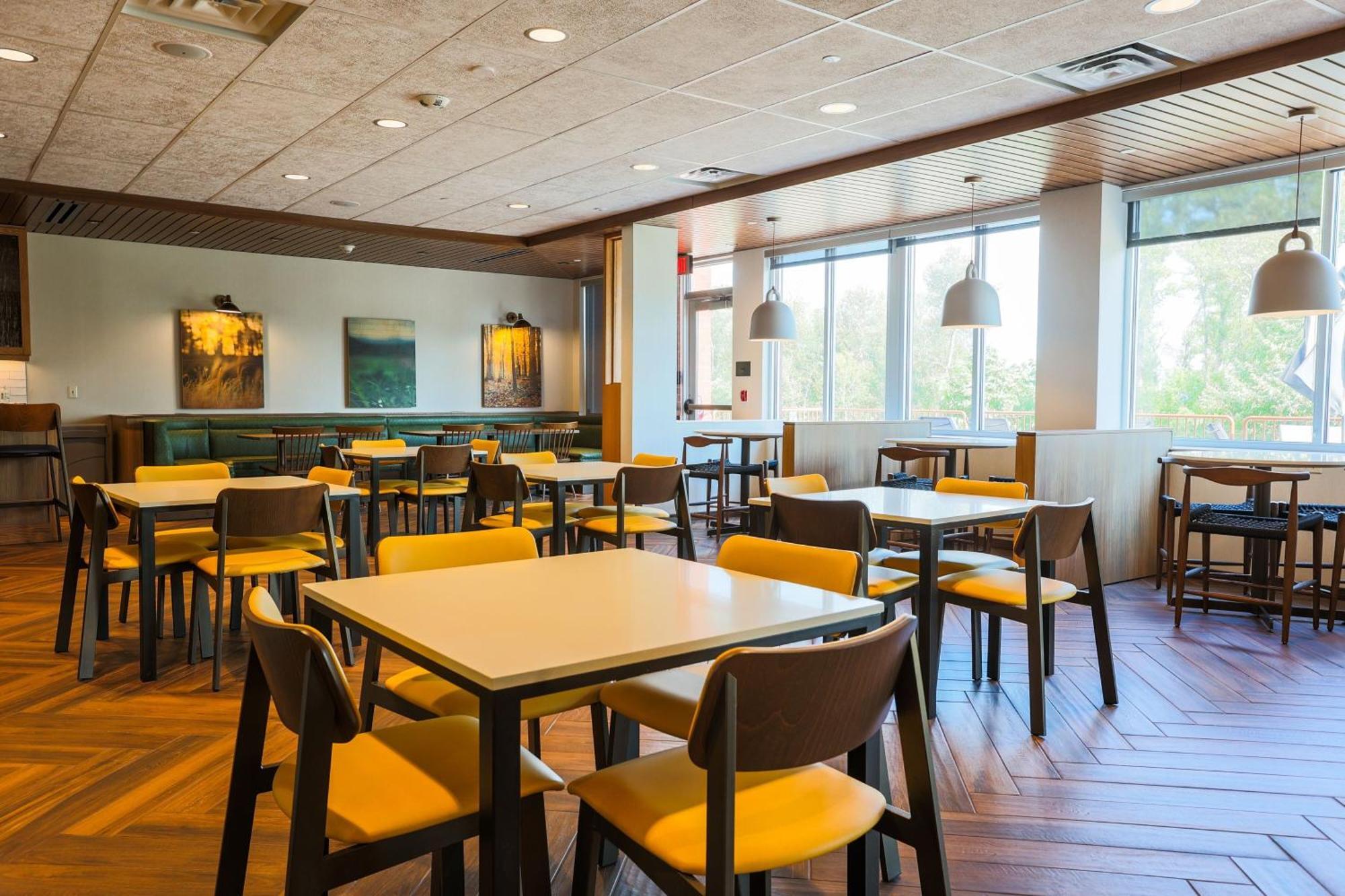 Fairfield Inn & Suites 마켓 외부 사진