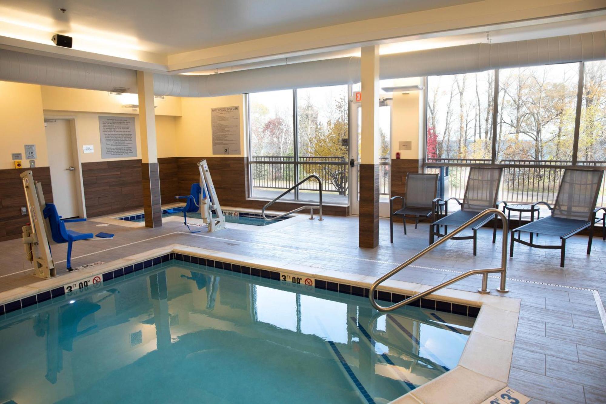 Fairfield Inn & Suites 마켓 외부 사진