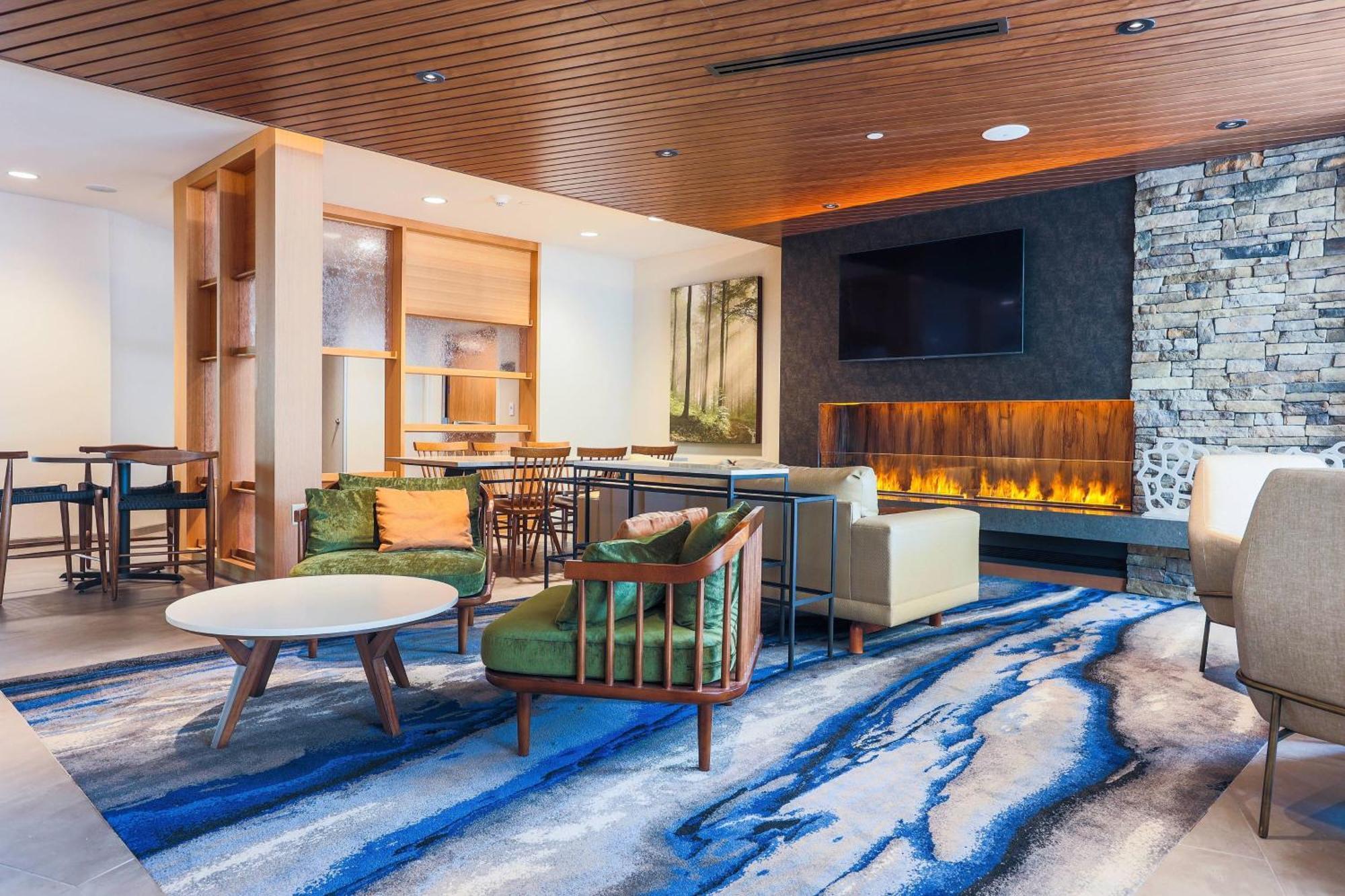 Fairfield Inn & Suites 마켓 외부 사진