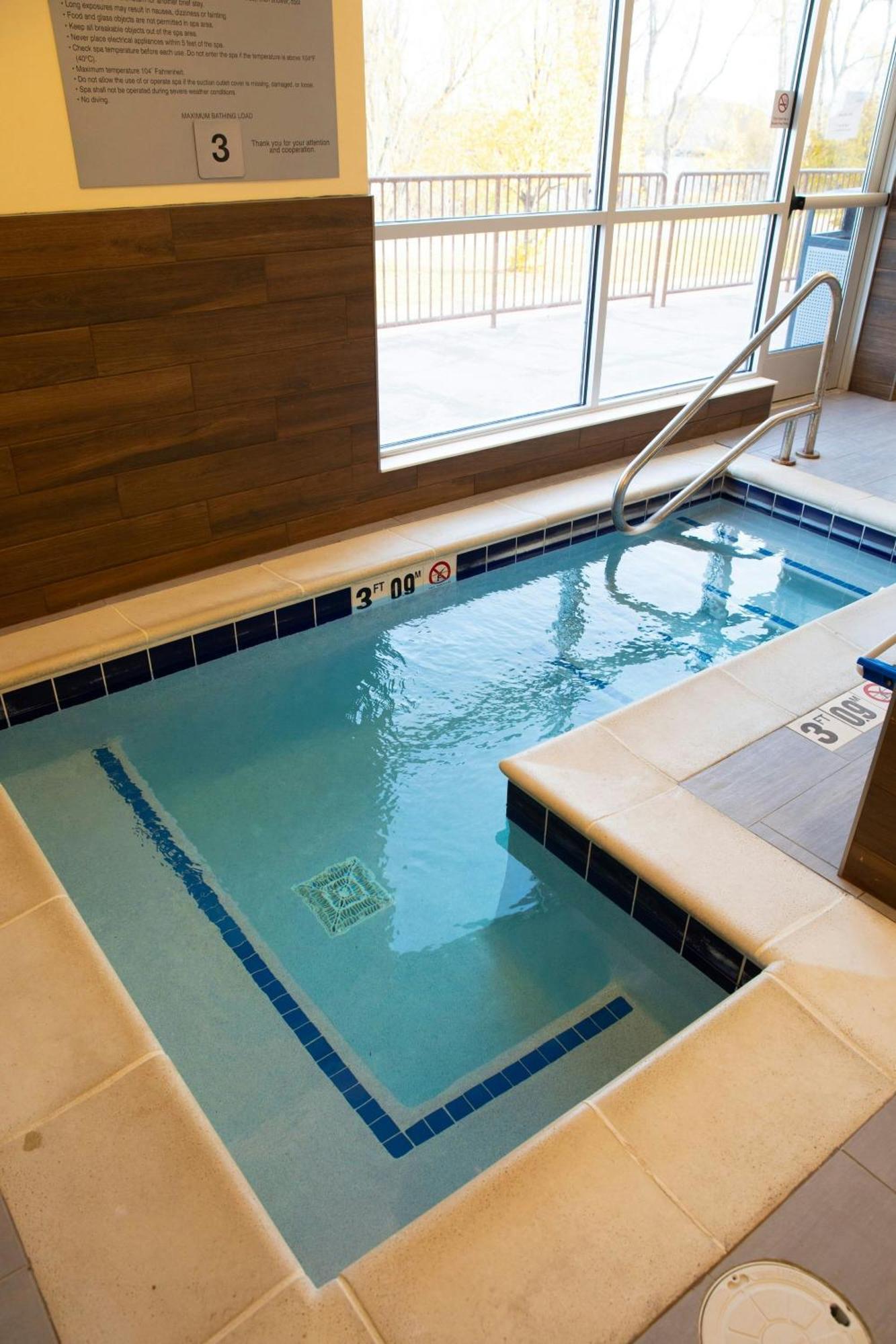 Fairfield Inn & Suites 마켓 외부 사진